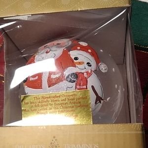 Dillard's Trimmers, Handblown,handpaint Ornament